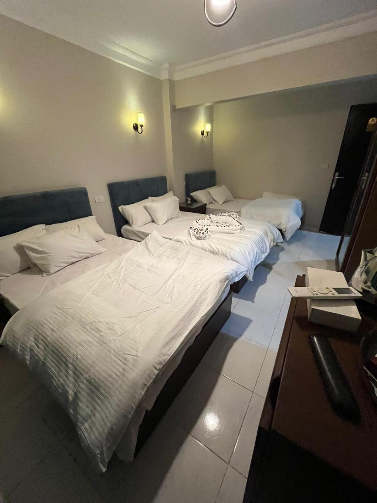 Pyramids Way Inn Kafret el-Gabal Exterior foto